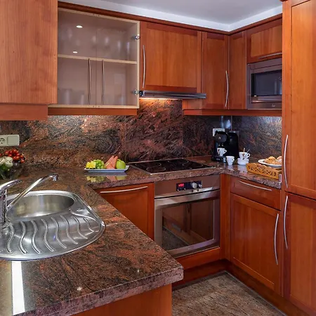 Torre Gran Luxe 2 Apartment *